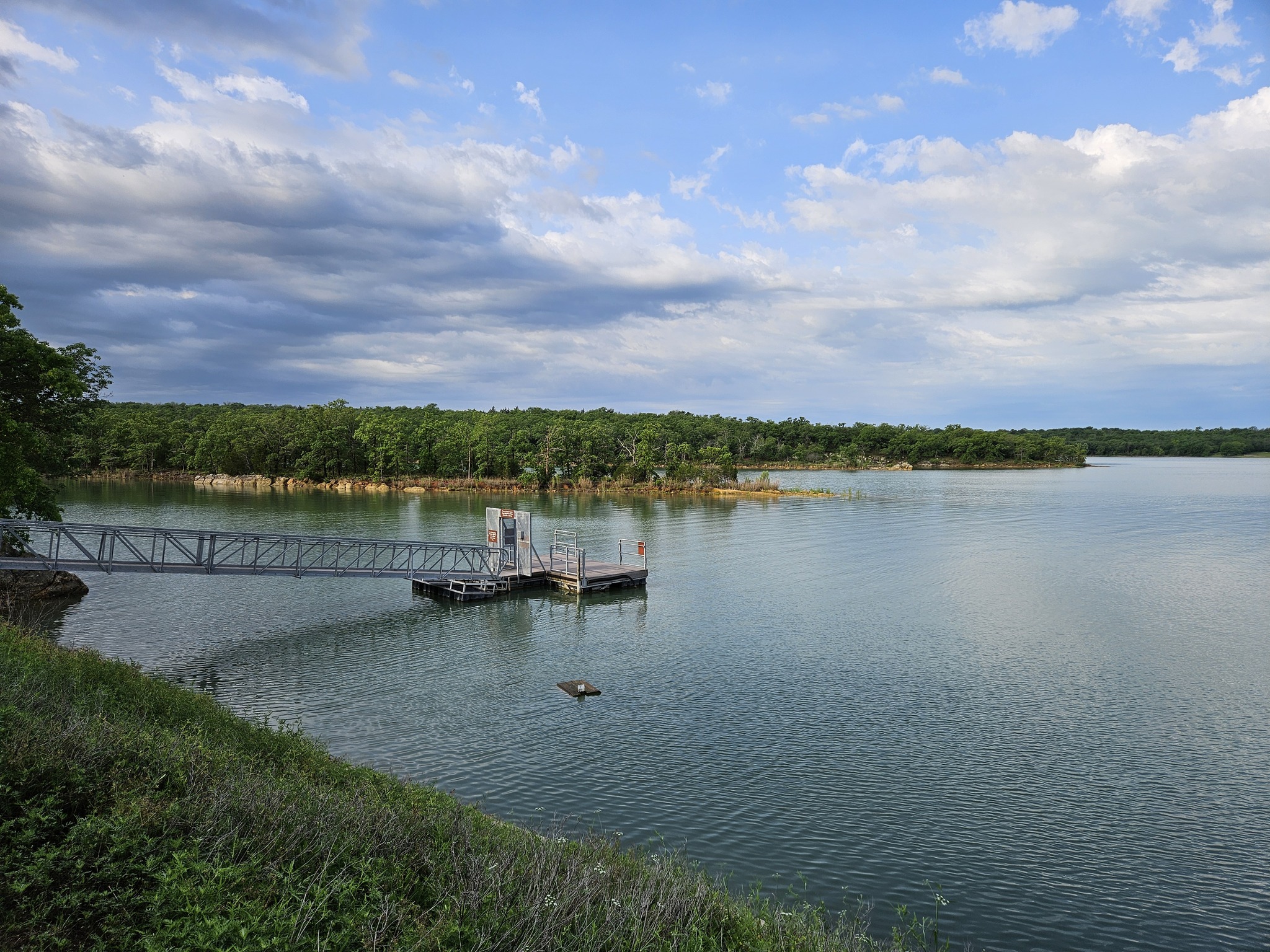 Known for its healthy populations of largemouth and striped bass, Lake Murray attracts anglers throughout the year