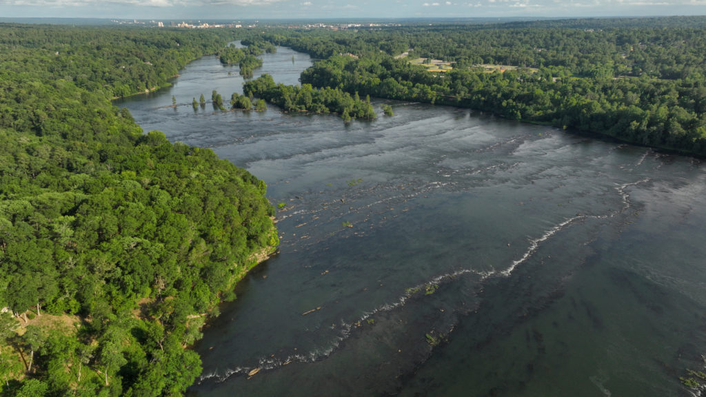 Flowing along the Georgia-South Carolina border, the Savannah River provides excellent fishing for striped bass and catfish