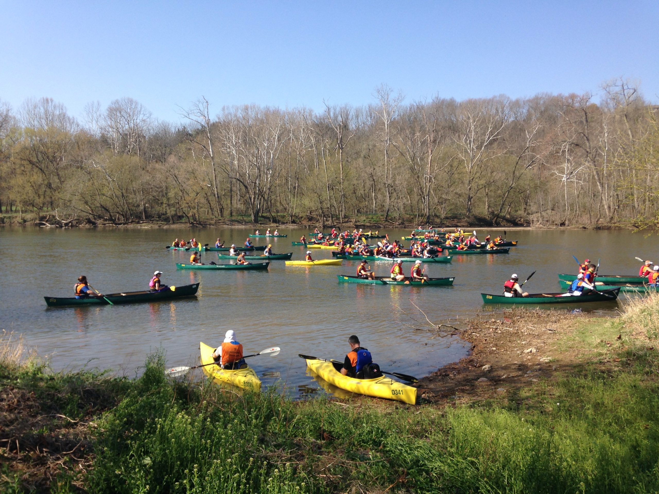 The Shenandoah River in Virginia offers a peaceful and picturesque setting for kayak fishing