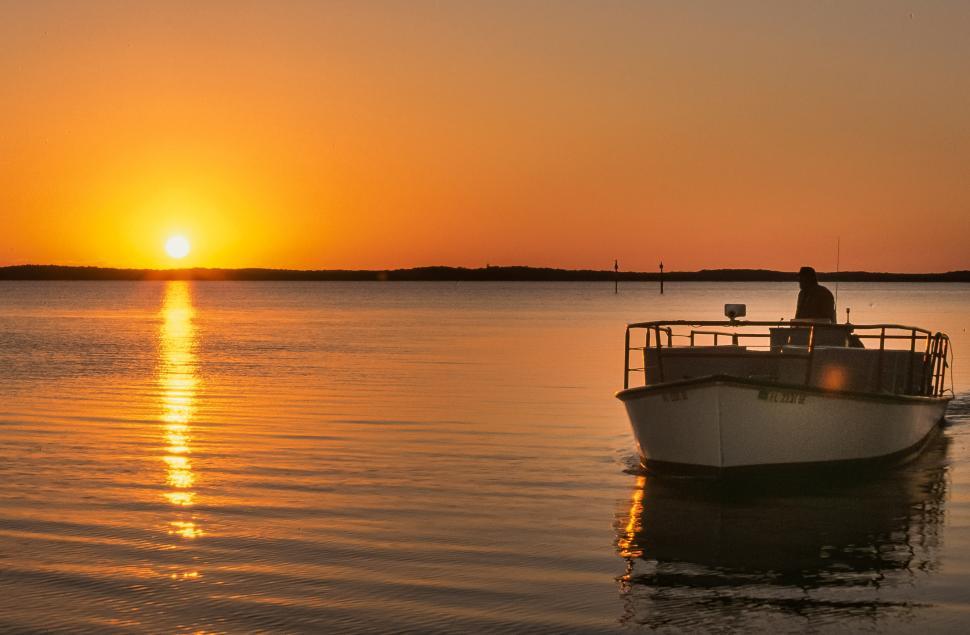 Fishing at dawn tends to catch walleye